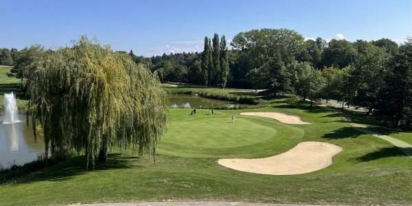 Rencontre au golf de Maison Blanche